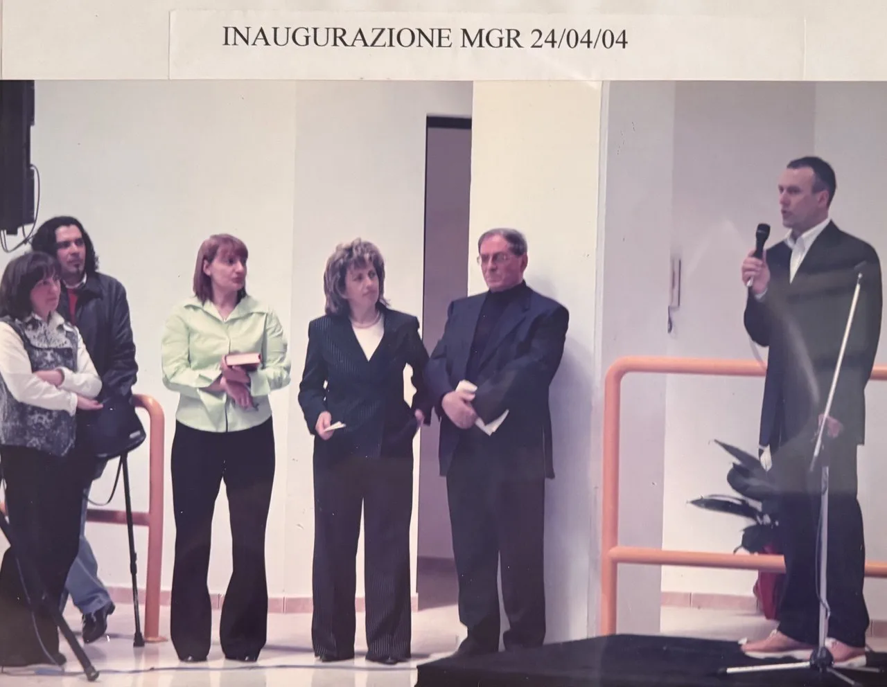 2004